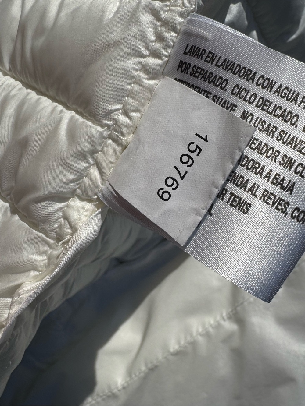 Michael Kors Packable Quilted Puffer Vest White Size XL Gold Hardware - Picture 11 of 17